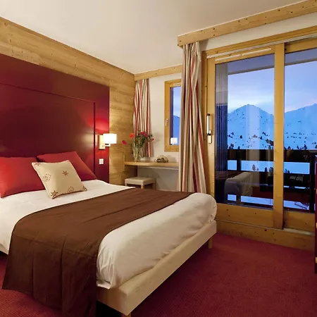 Apart Otel Le Centaure 4*