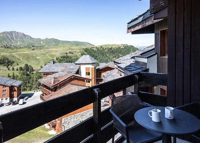 Le Centaure Aparthotel 4*