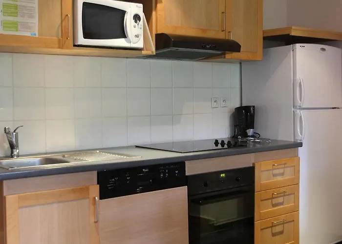 Le Centaure Aparthotel 4*